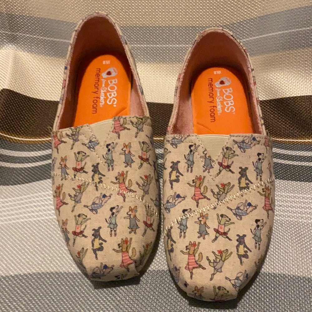 Bobs for dogs shoes size 8